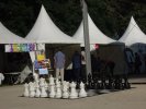 devant les stands 1024